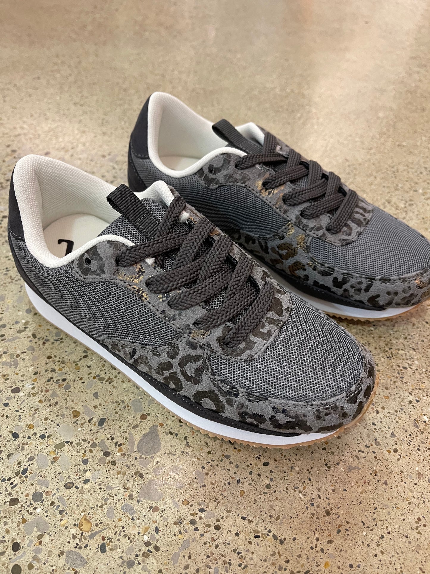 Very G Runner 2 Grey